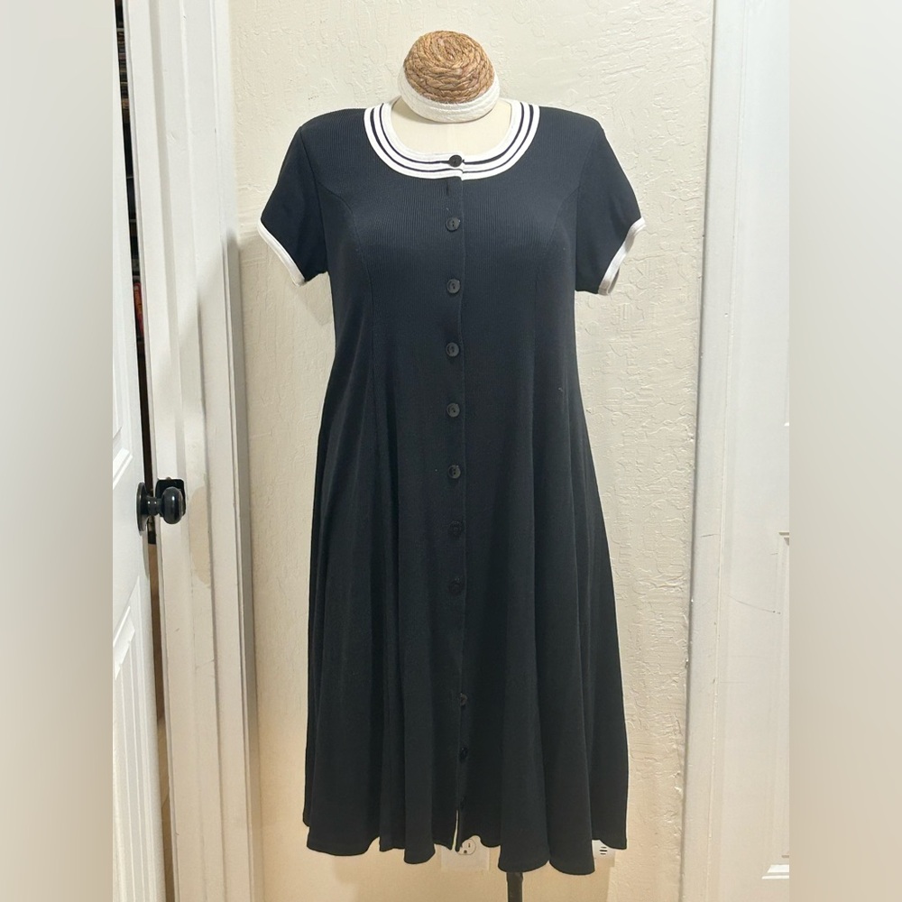 Vintage 90s Next Era Black Short-Sleeve Button-Front Dress with White Trim